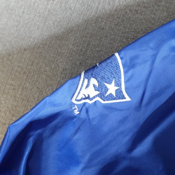 Vintage New England Patriots Jacket Large Blue Pullover Starter Pro Line - Picture 11 of 15